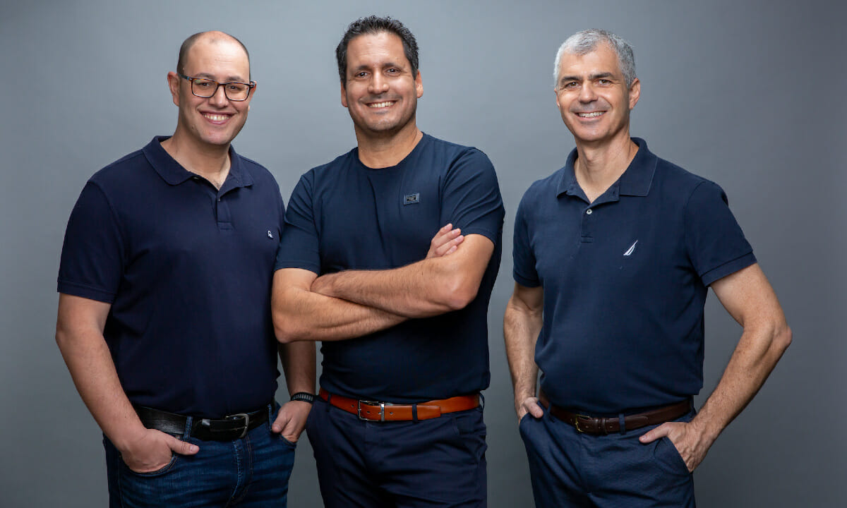 DealHubio Acquires Usage